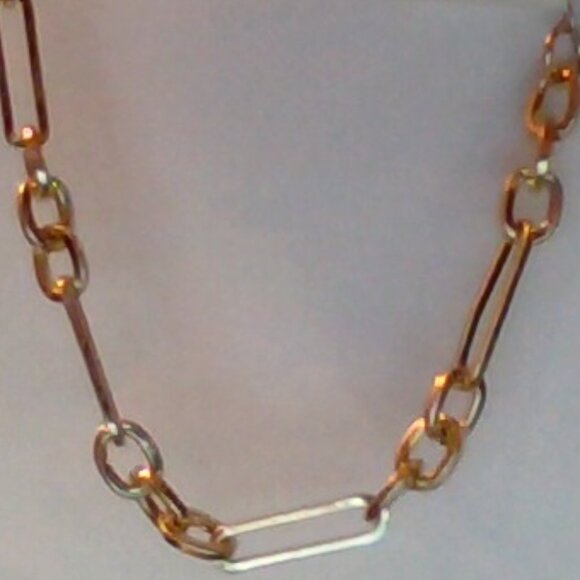 Brand New Banana Republic Gold-Tone Bracelet - Picture 4 of 6